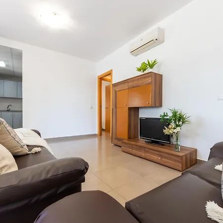 Gaviota 9 By Interhome Riumar